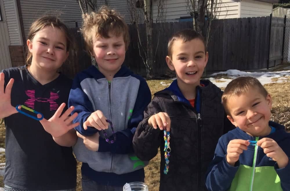 Kids selling bracelets